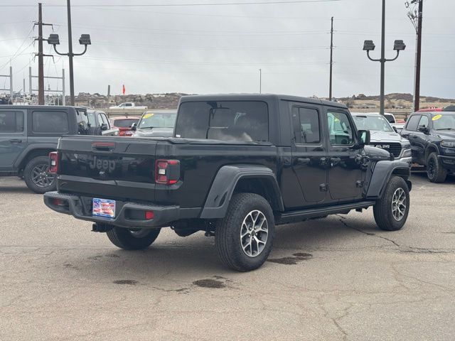 2024 Jeep Gladiator Sport S
