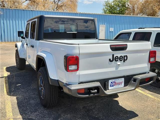 2024 Jeep Gladiator Sport