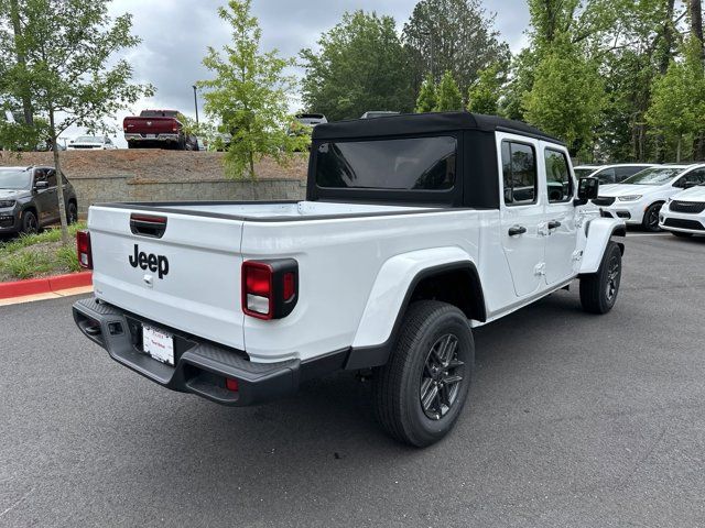 2024 Jeep Gladiator Sport S