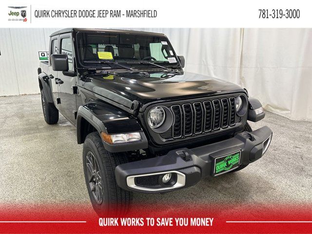 2024 Jeep Gladiator Sport S