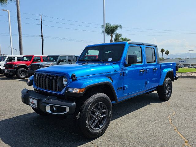 2024 Jeep Gladiator Sport S