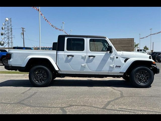 2024 Jeep Gladiator Sport S