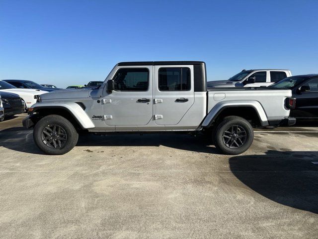 2024 Jeep Gladiator Sport S