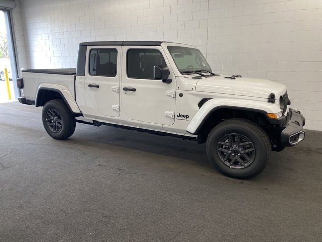 2024 Jeep Gladiator Sport S