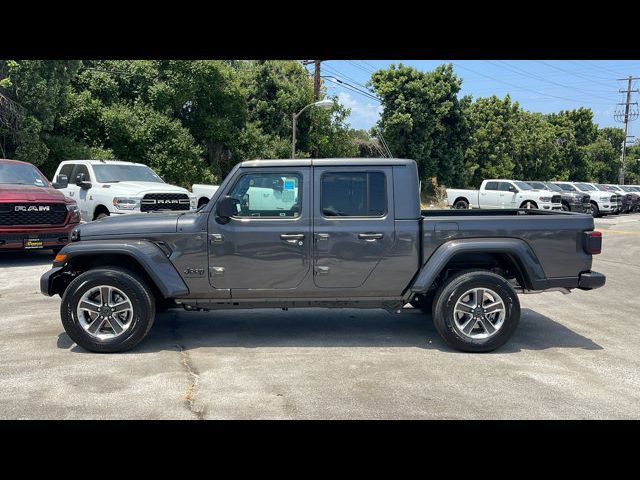 2024 Jeep Gladiator Sport S