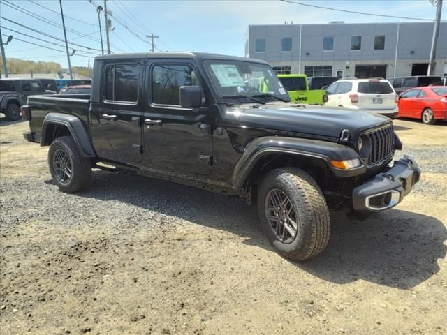 2024 Jeep Gladiator Sport S