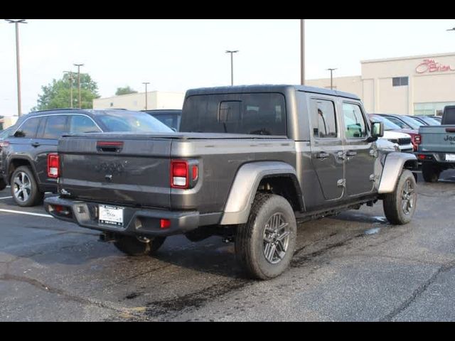 2024 Jeep Gladiator Sport S