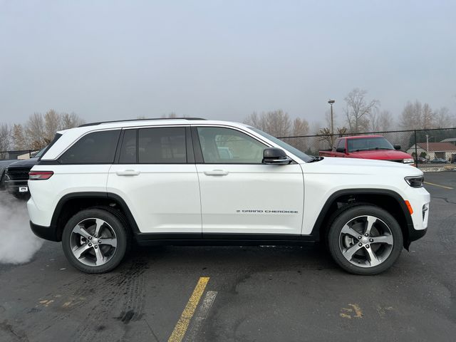 2024 Jeep Grand Cherokee 4xe Base