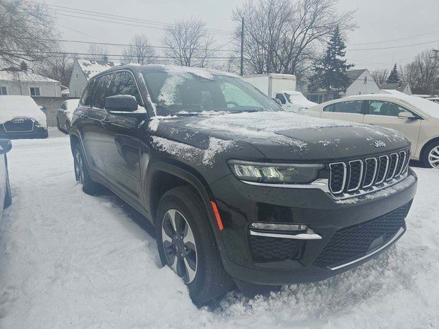 2024 Jeep Grand Cherokee 4xe Base