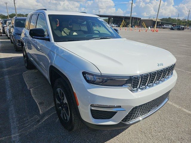 2024 Jeep Grand Cherokee 4xe Base