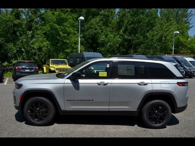 2024 Jeep Grand Cherokee Altitude