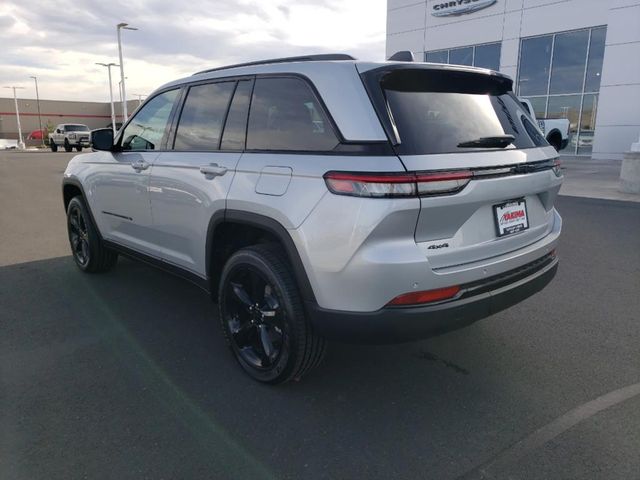 2024 Jeep Grand Cherokee Altitude