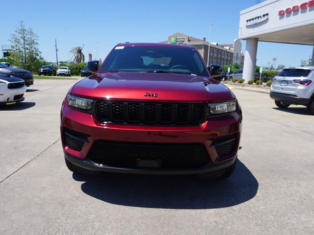 2024 Jeep Grand Cherokee Altitude