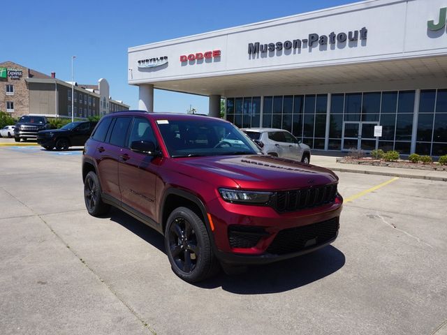 2024 Jeep Grand Cherokee Altitude