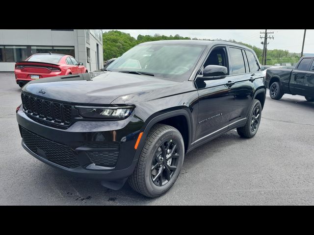 2024 Jeep Grand Cherokee Altitude