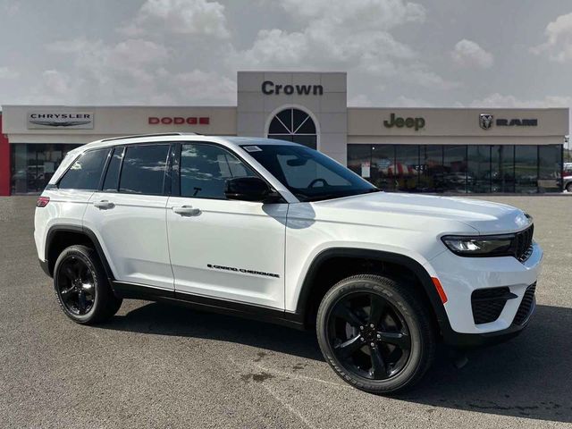 2024 Jeep Grand Cherokee Altitude