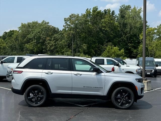 2024 Jeep Grand Cherokee Altitude X