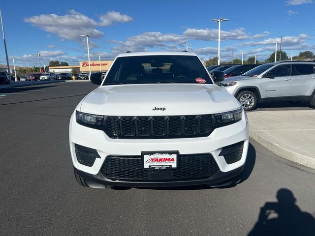 2024 Jeep Grand Cherokee Altitude X