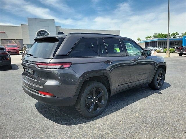 2024 Jeep Grand Cherokee Altitude X