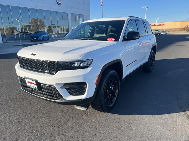 2024 Jeep Grand Cherokee Altitude X