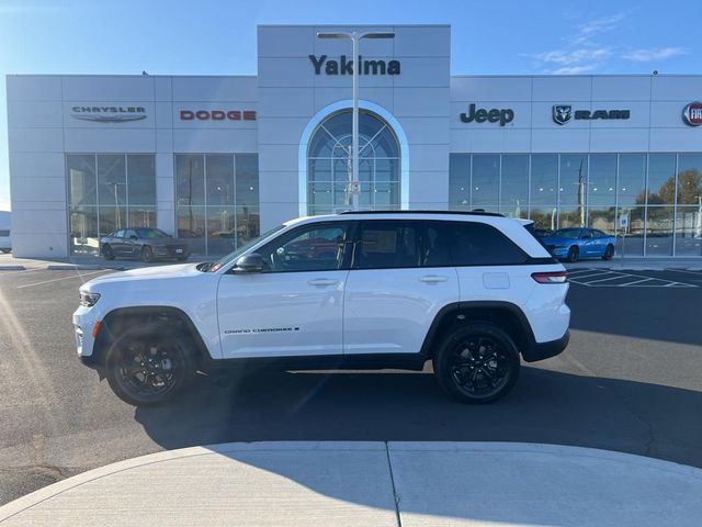 2024 Jeep Grand Cherokee Altitude X