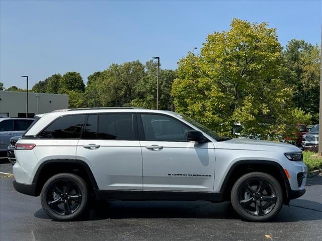 2024 Jeep Grand Cherokee Altitude X