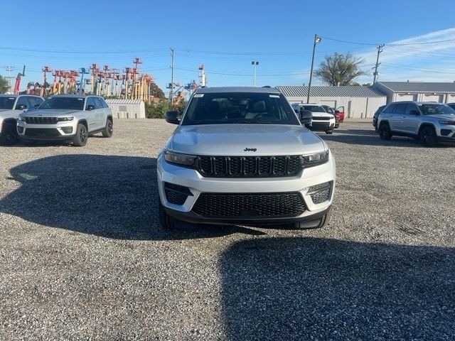 2024 Jeep Grand Cherokee Altitude X