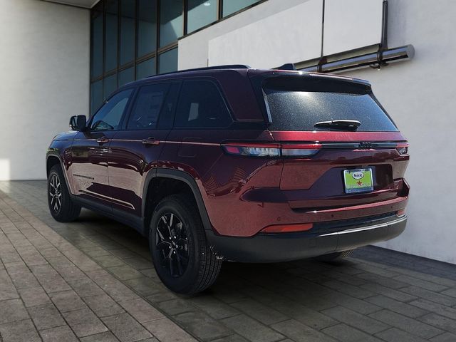 2024 Jeep Grand Cherokee Altitude