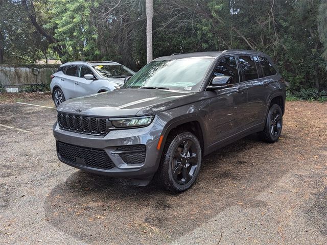 2024 Jeep Grand Cherokee Altitude