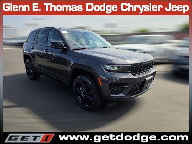 2024 Jeep Grand Cherokee Altitude