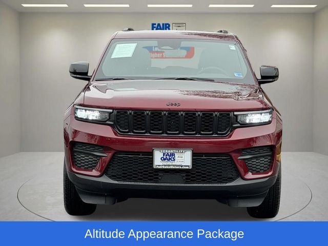 2024 Jeep Grand Cherokee Altitude