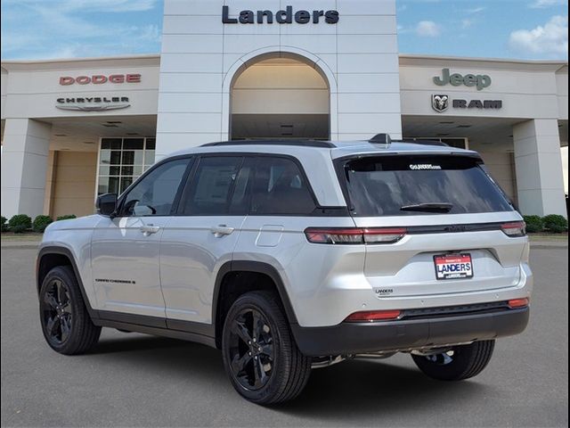 2024 Jeep Grand Cherokee Altitude