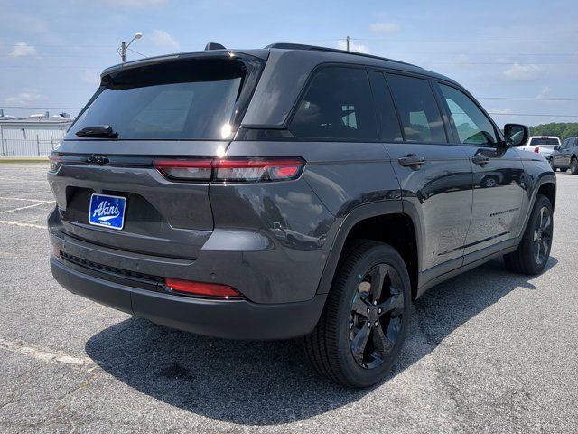 2024 Jeep Grand Cherokee Altitude