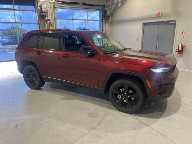 2024 Jeep Grand Cherokee Altitude X