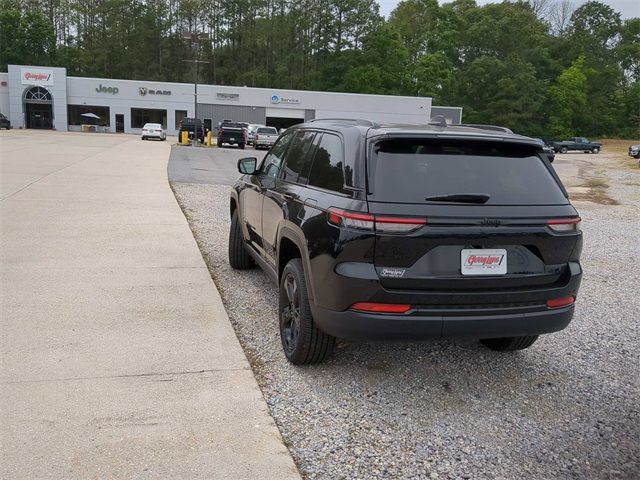 2024 Jeep Grand Cherokee Altitude