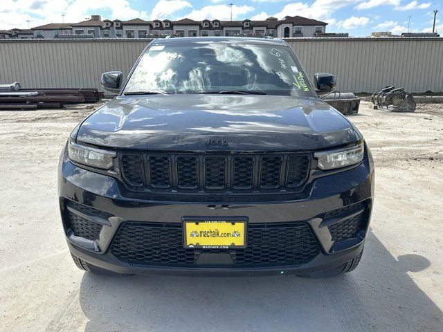 2024 Jeep Grand Cherokee Altitude