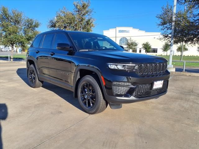 2024 Jeep Grand Cherokee Altitude