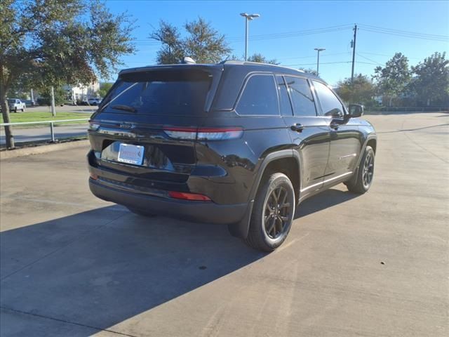 2024 Jeep Grand Cherokee Altitude