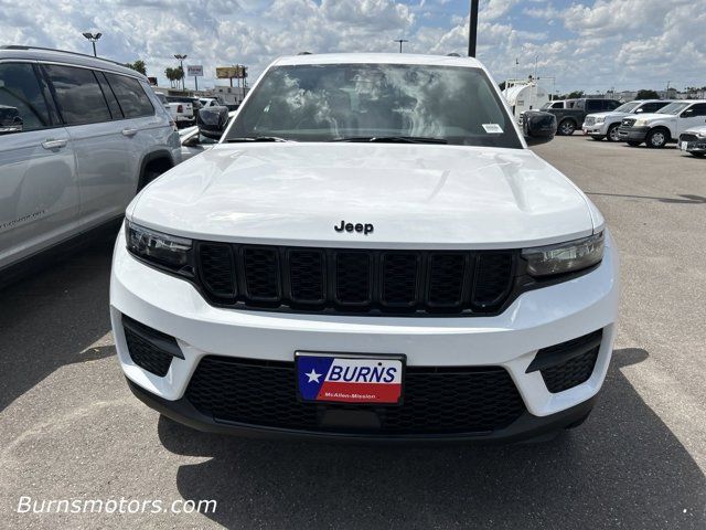 2024 Jeep Grand Cherokee Altitude