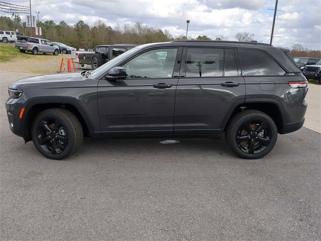 2024 Jeep Grand Cherokee Altitude