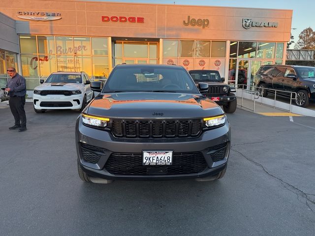 2024 Jeep Grand Cherokee Altitude