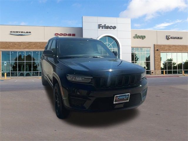 2024 Jeep Grand Cherokee Altitude