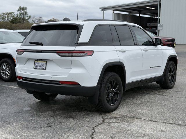 2024 Jeep Grand Cherokee Altitude