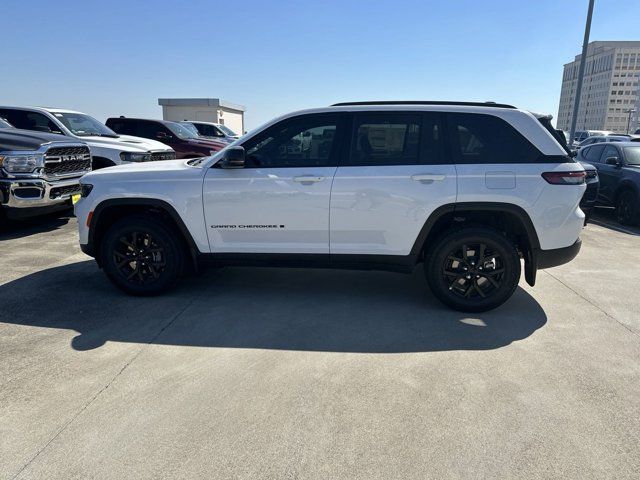 2024 Jeep Grand Cherokee Altitude