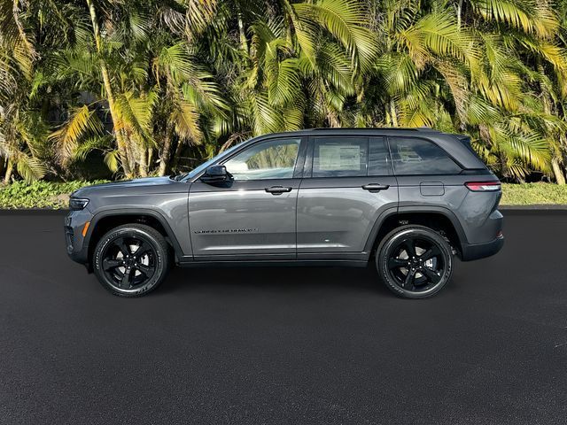 2024 Jeep Grand Cherokee Altitude