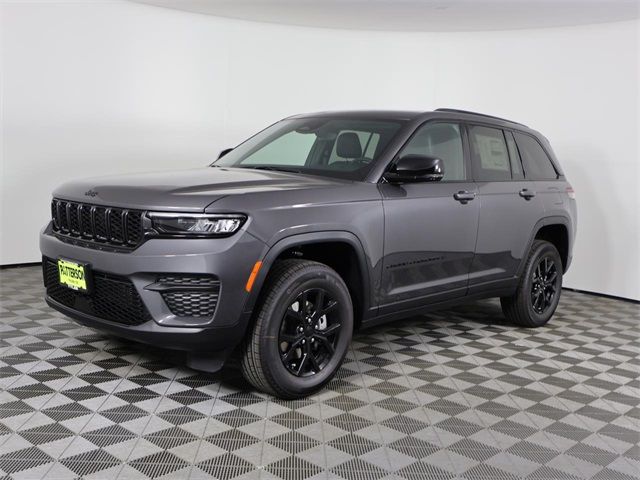 2024 Jeep Grand Cherokee Altitude