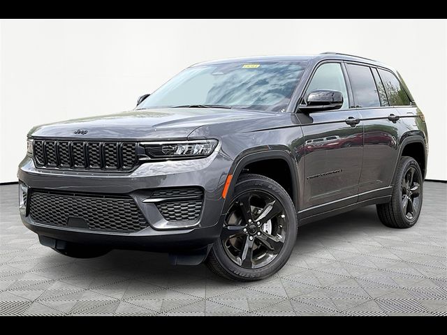 2024 Jeep Grand Cherokee Altitude