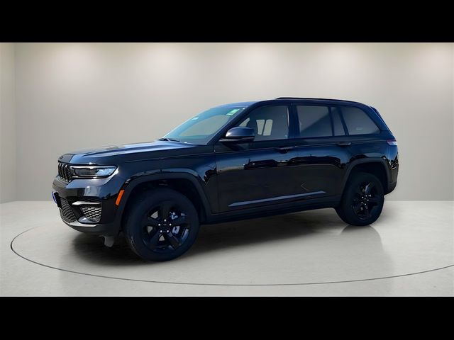 2024 Jeep Grand Cherokee Altitude