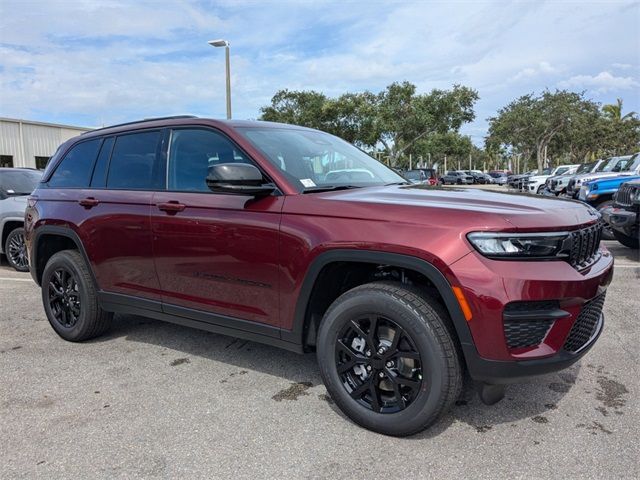 2024 Jeep Grand Cherokee Altitude