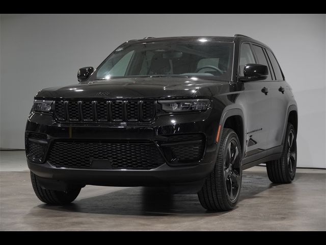 2024 Jeep Grand Cherokee Altitude